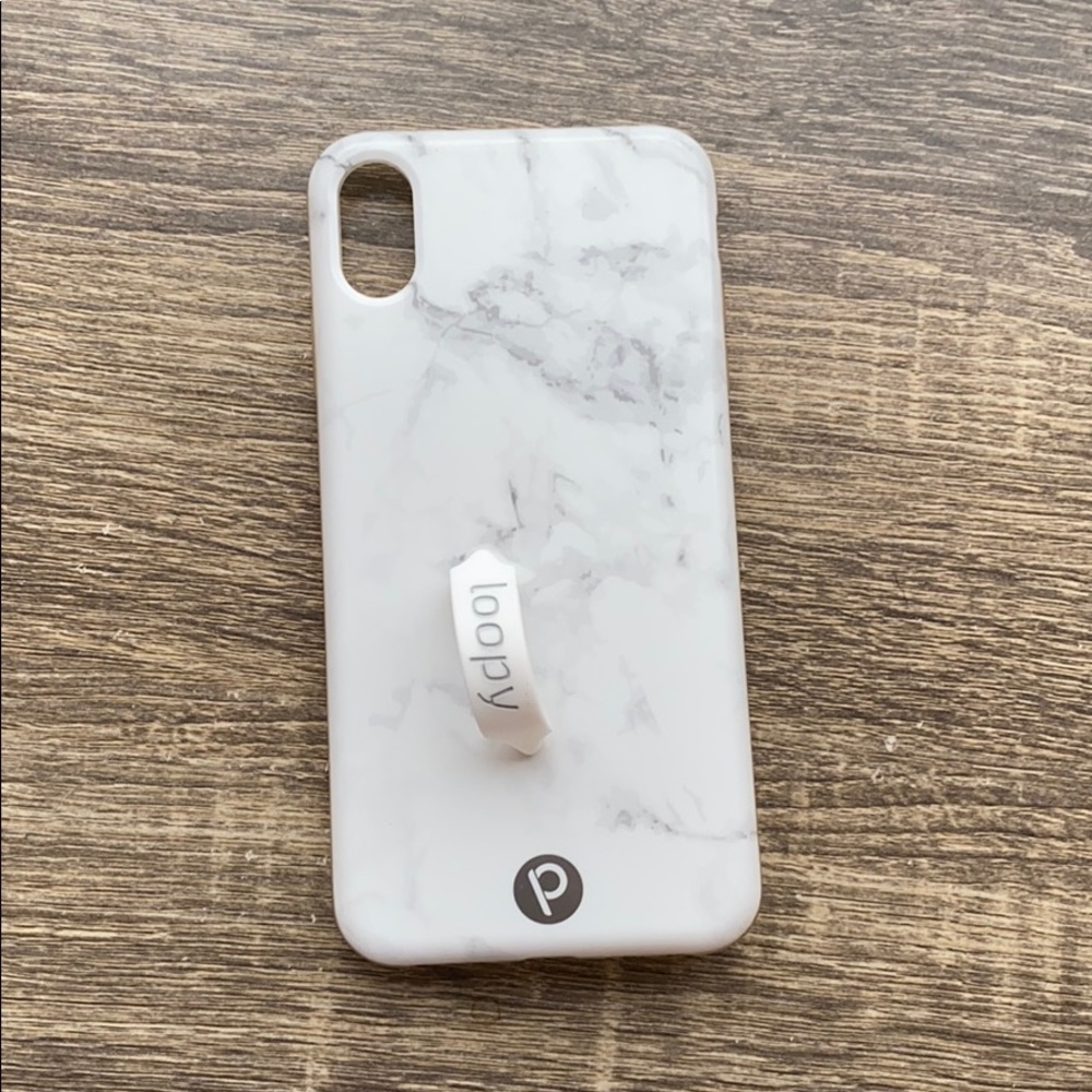 XS Max iPhone loopy case- white marble print